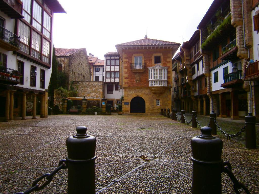 Hotel Palacete Hondarribia Exterior foto